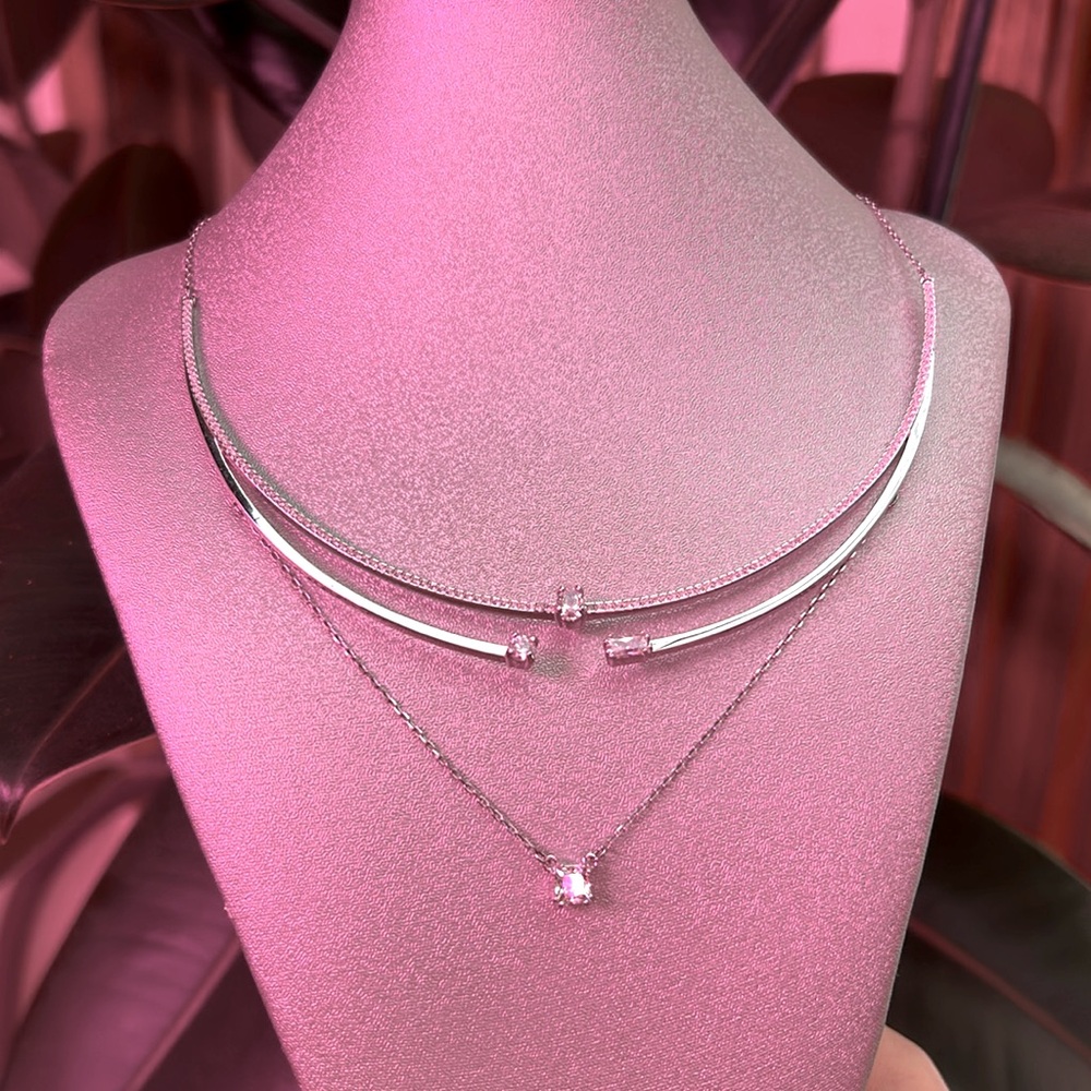 NWOT Swarovski Crystal Necklace